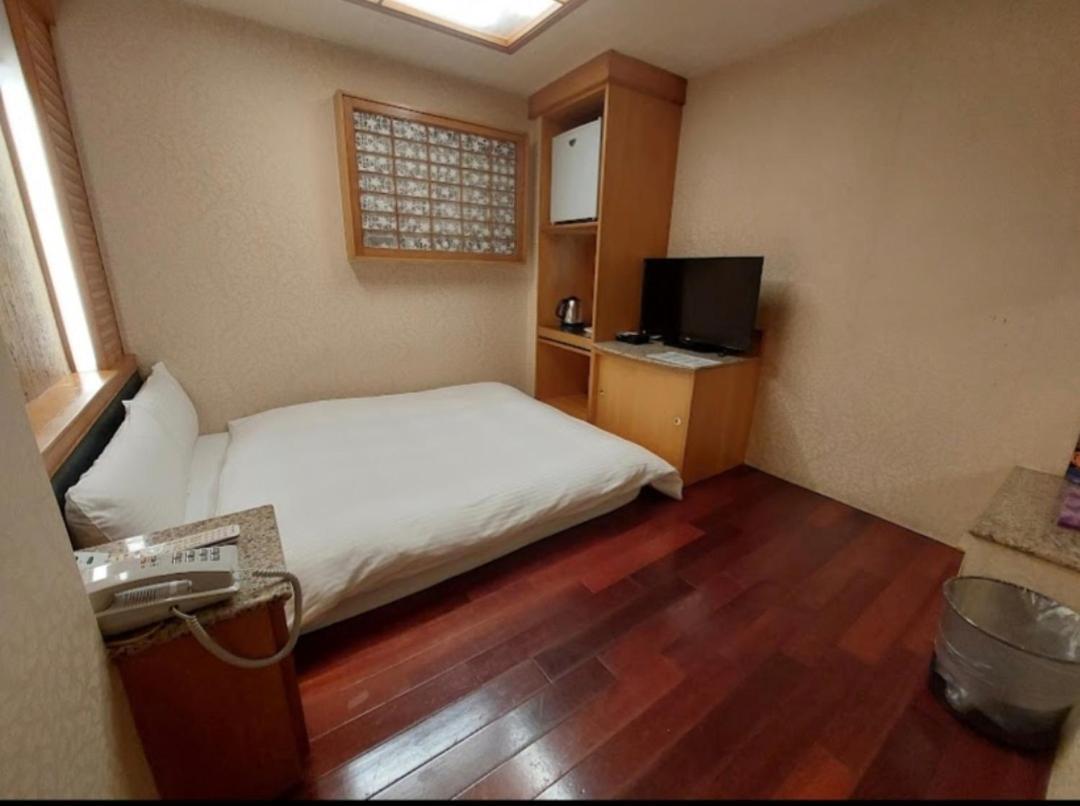 Gawa Hotel Taipei Esterno foto